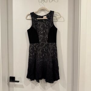 Black and Gray Sleeveless Dress